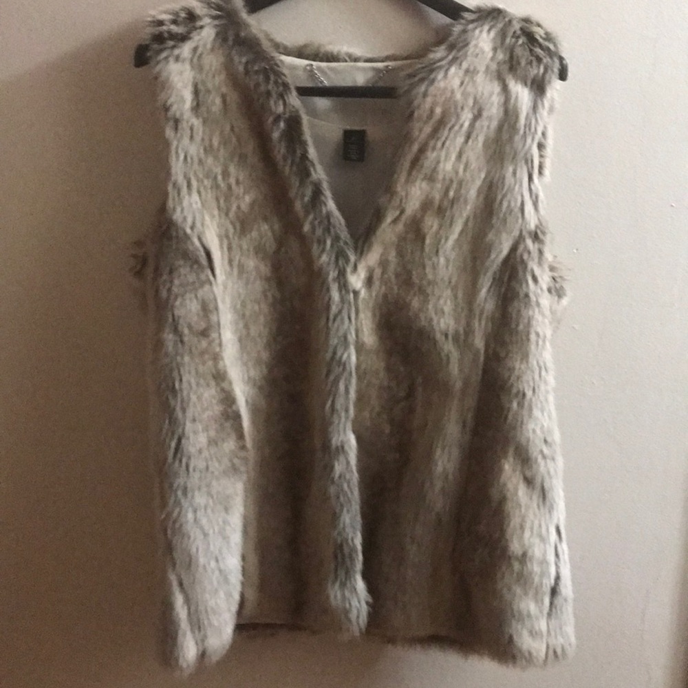 Faux Fur Creme/light brown/grey Vest